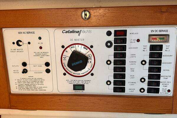 2000 Catalina 28