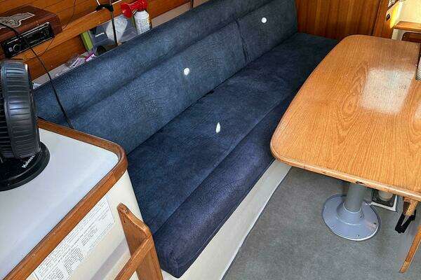 Photo of the 2000 Catalina 28 MKII "Scarlett B"