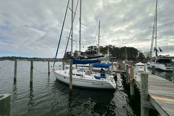 2000 Catalina 28
