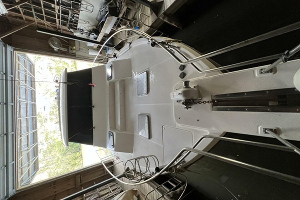 47ft Bayliner Yacht For Sale