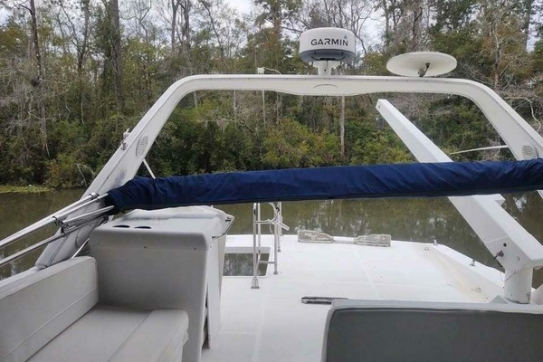 47ft Bayliner Yacht For Sale