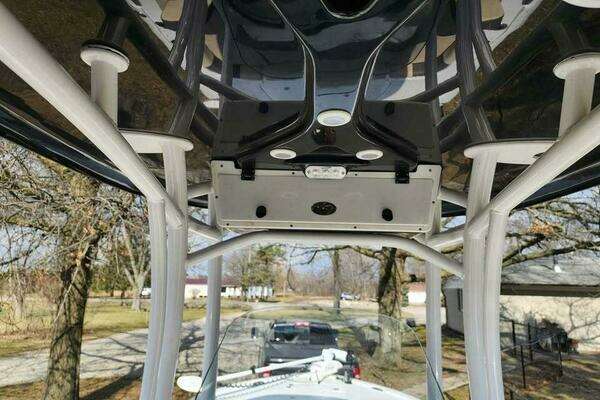 Photo of the 2021 Tidewater 2500 Carolina Bay