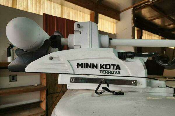 Photo of the 2021 Tidewater 2500 Carolina Bay