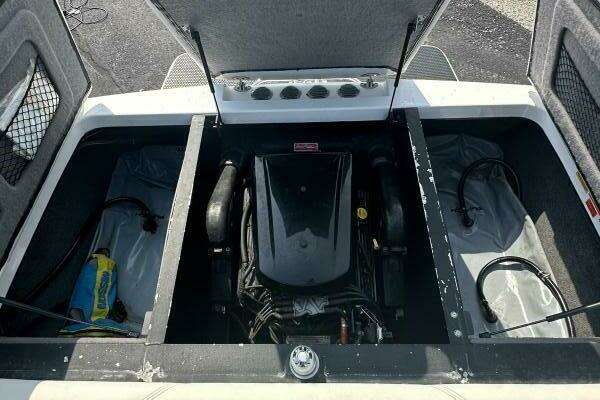 Photo of the 2007 Malibu 21 V RIde