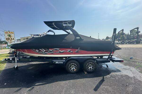 Photo of the 2007 Malibu 21 V RIde