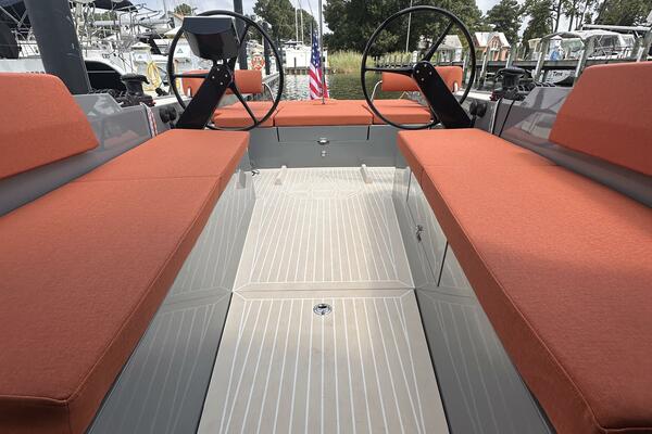 33ft Saffier Yacht For Sale