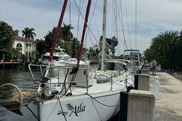 Photo of the 1994 Sundeer 64 PILOTHOUSE CUTTER "ATLA"