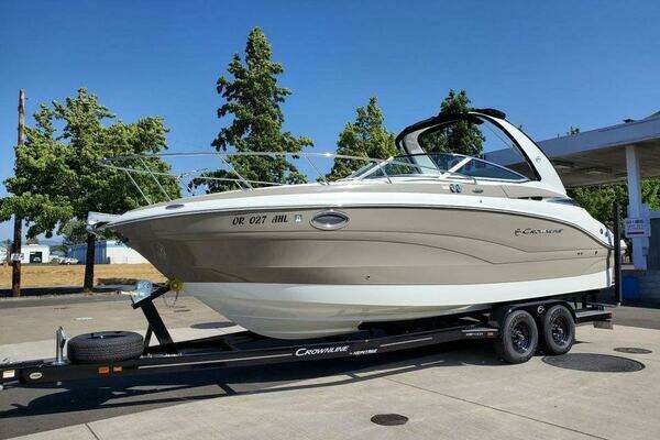 26-ft-Crownline-2022-Springfield Oregon United States yacht for sale