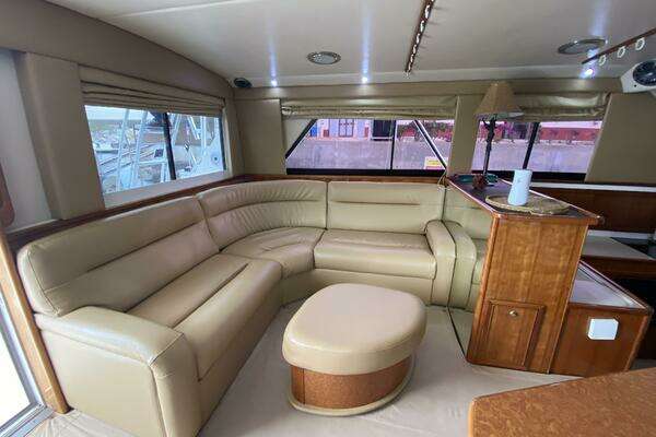 Photo of the 2001 Riviera 43 Flybridge "Warrior"