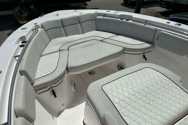 28ft Sea Fox Yacht For Sale