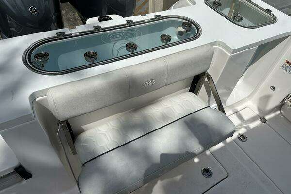 28ft Sea Fox Yacht For Sale