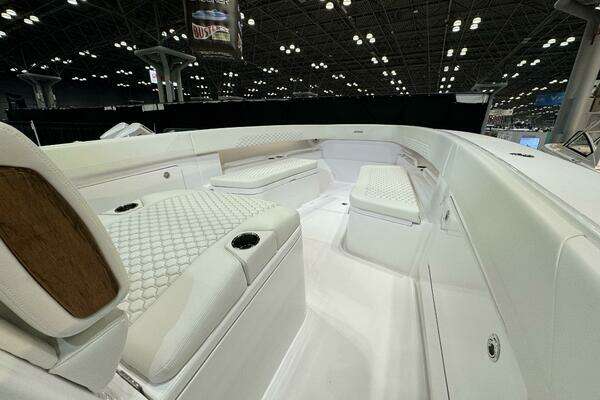 2026 Jupiter 38