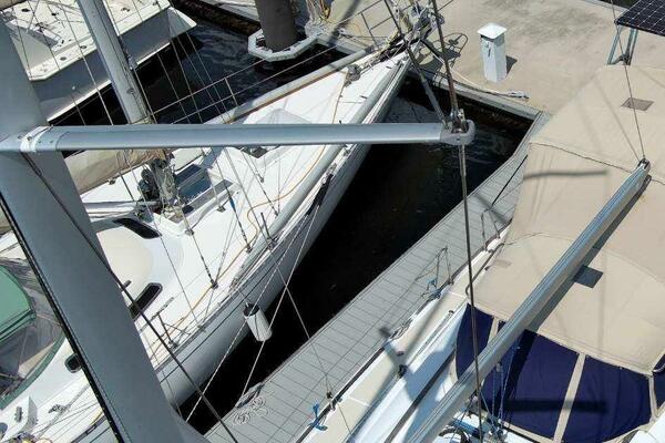 Athena 49ft Beneteau Yacht For Sale Athena 49ft Beneteau Yacht For Sale