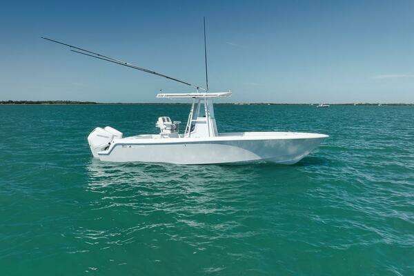 25-ft-Contender-2004-25 Tournament-Marathon Florida United States yacht for sale