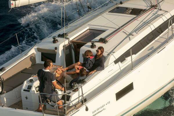 41ft Jeanneau Yacht For Sale 41ft Jeanneau Yacht For Sale