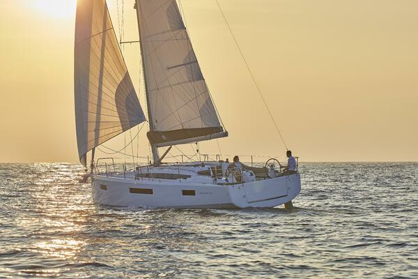 41ft Jeanneau Yacht For Sale 41ft Jeanneau Yacht For Sale