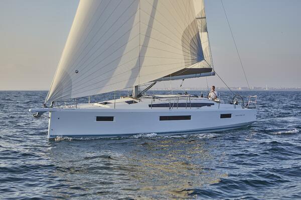 41ft Jeanneau Yacht For Sale 41ft Jeanneau Yacht For Sale