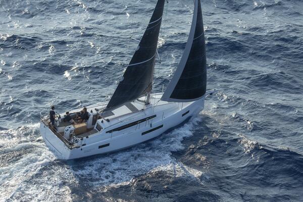 41ft Jeanneau Yacht For Sale 41ft Jeanneau Yacht For Sale