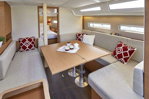 Jeanneau  Yacht For Sale