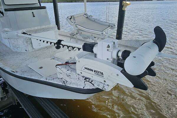 Photo of the 2021 Custom Flats Cat 21 FC