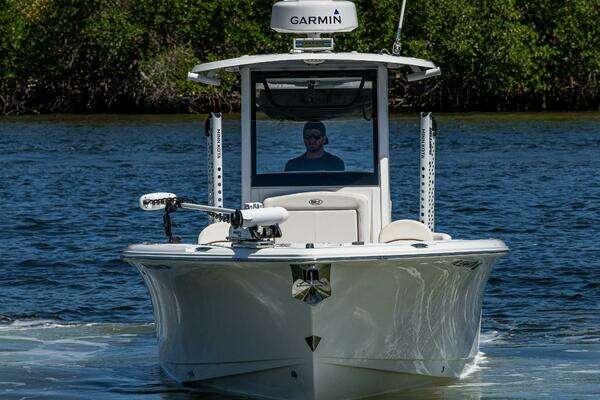 Photo of the 2022 Sea Hunt 265 Ultra SE