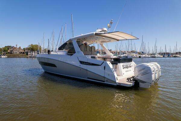 Azimut 40 Verve Yacht For Sale