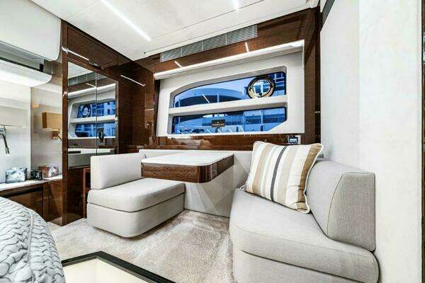 Prestige  Yacht For Sale