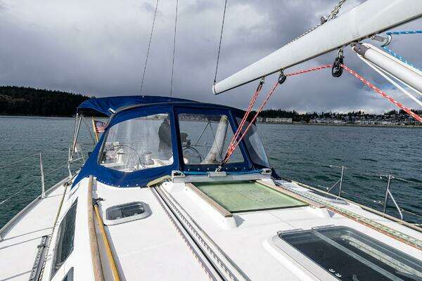 Jeanneau  Yacht For Sale