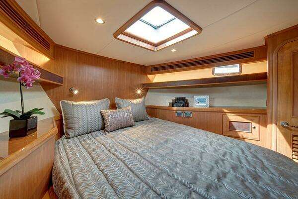 Outer Reef Yachts  Yacht For Sale