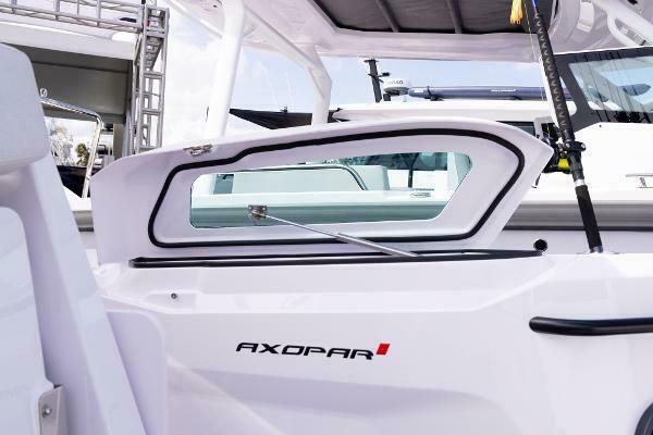 29ft Axopar Yacht For Sale