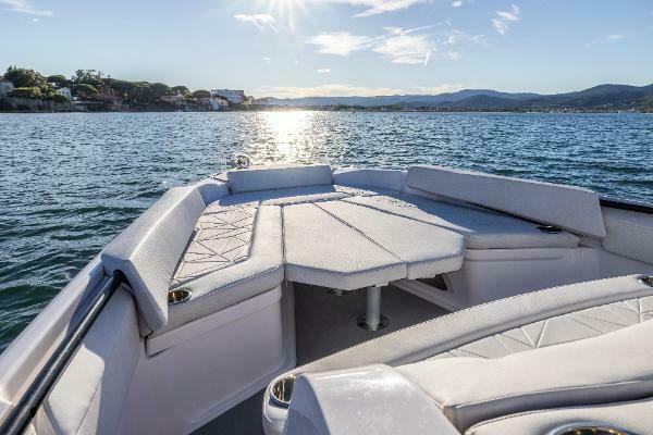 29ft Axopar Yacht For Sale