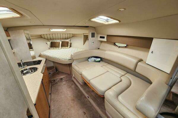 Photo of the 2002 Formula 31 PC "Dragon"