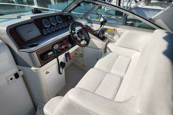 Photo of the 2002 Formula 31 PC "Dragon"