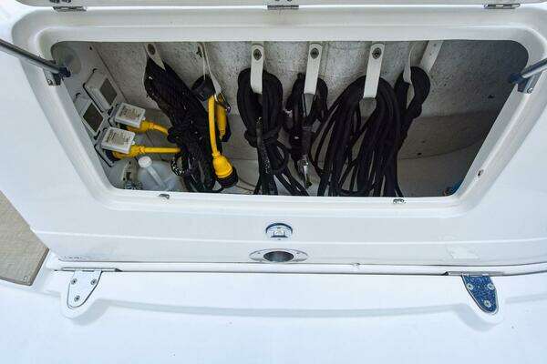 Sea Ray 40 Sundancer Yacht For Sale