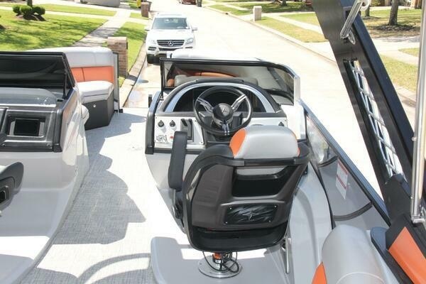 25ft Berkshire Yacht For Sale