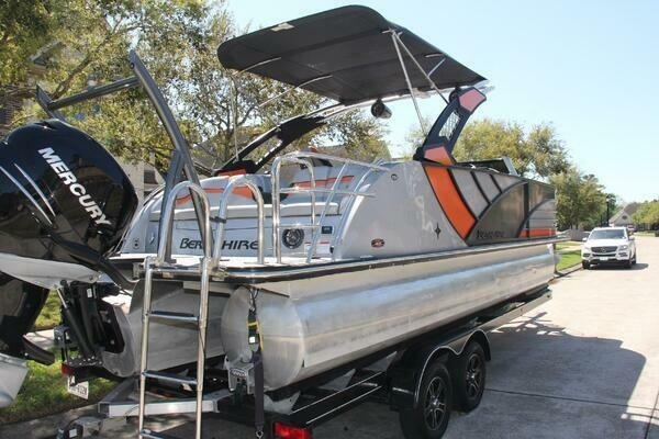 25ft Berkshire Yacht For Sale