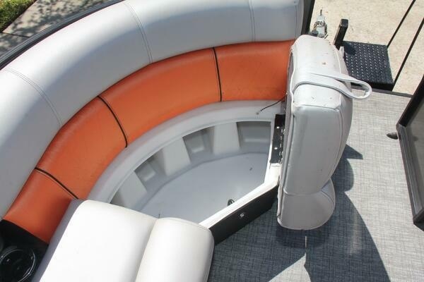 25ft Berkshire Yacht For Sale