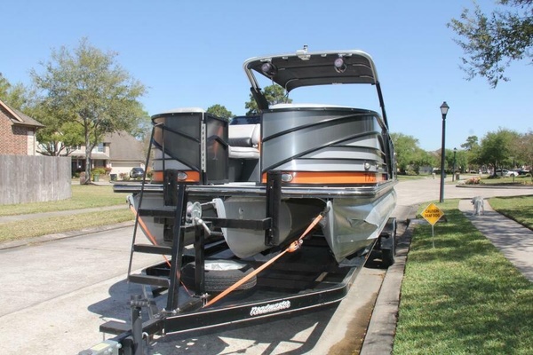 25ft Berkshire Yacht For Sale