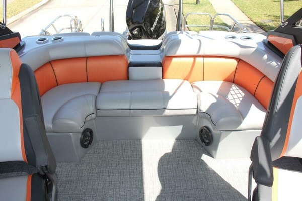 25ft Berkshire Yacht For Sale