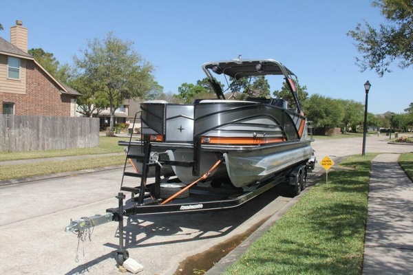 25ft Berkshire Yacht For Sale