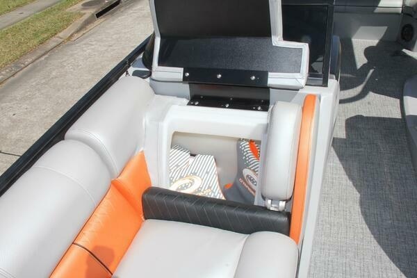 25ft Berkshire Yacht For Sale