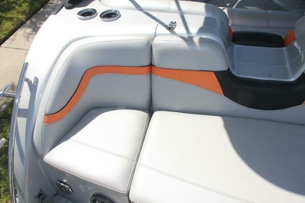 25ft Berkshire Yacht For Sale