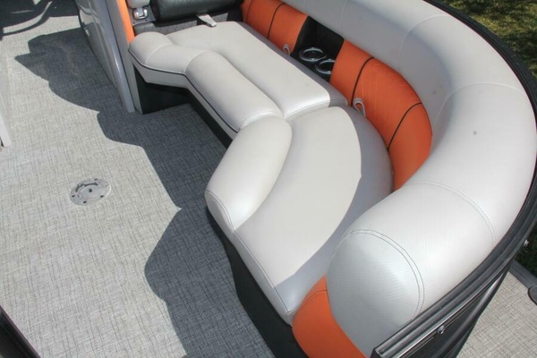 25ft Berkshire Yacht For Sale