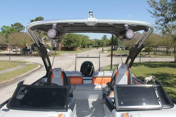 25ft Berkshire Yacht For Sale