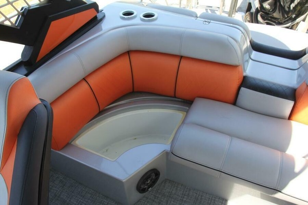 25ft Berkshire Yacht For Sale