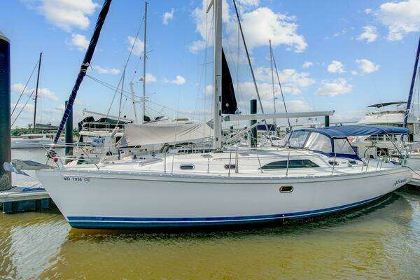 44-ft-Catalina-2011-445-Advocate-Charleston South Carolina United States yacht for sale