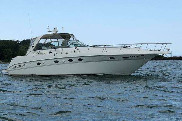 48-ft-Sea Ray-2000-460 Sundancer-KABOOM-Port Washington Wisconsin United States yacht for sale