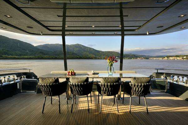 2027 Allegro Yacht 98