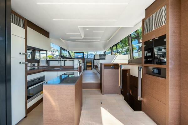 Wheeler Dealer 52ft Prestige Yacht For Sale