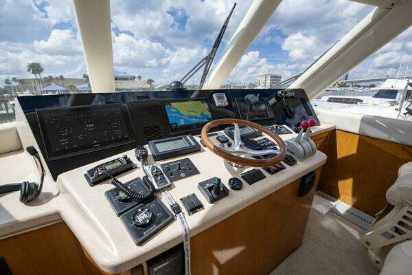 2003 Ocean Yachts 62